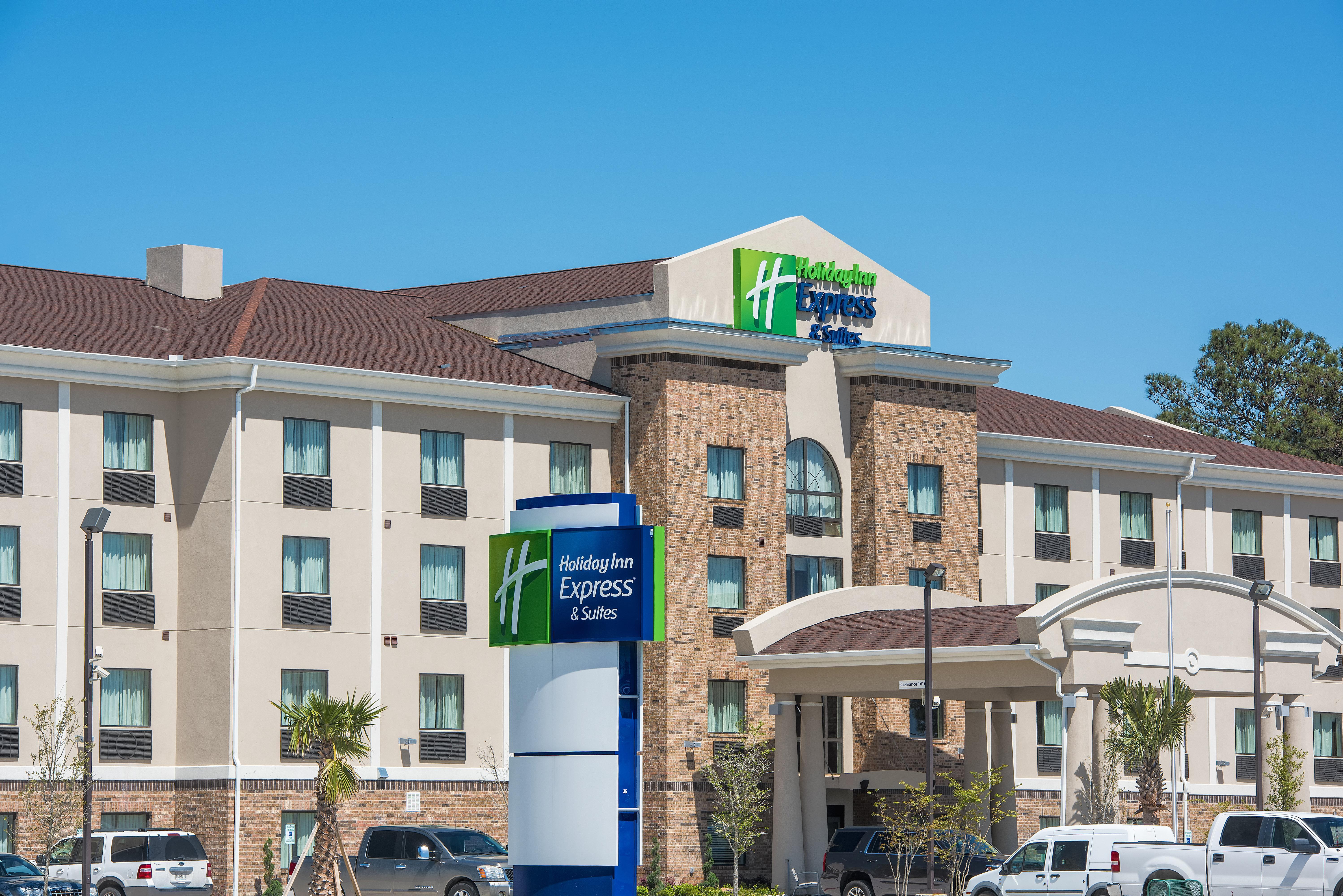 Holiday Inn Express And Suites Houston North - Iah Area, An Ihg Hotel Экстерьер фото